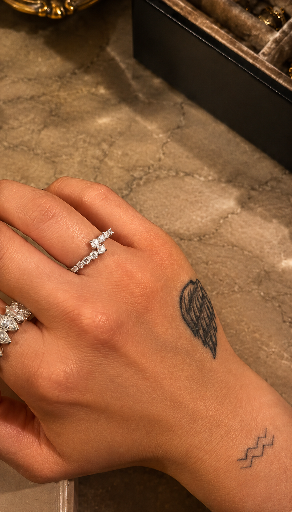 Anel Lumière Cascade — Moissanite