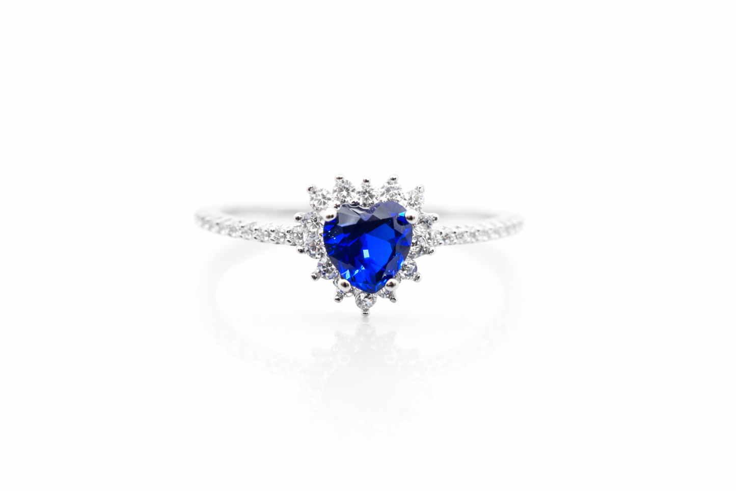 Anel Aurora Safira Heart | Lab Grown