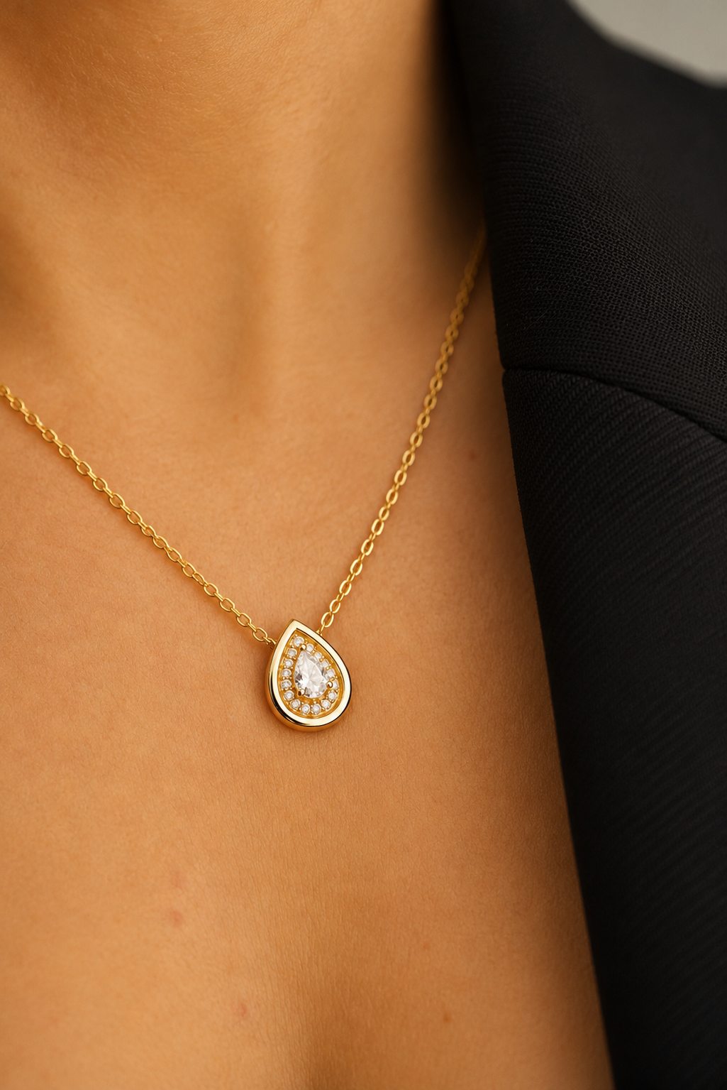 Colar Celeste Moissanite — Ouro Vermeil 18K
