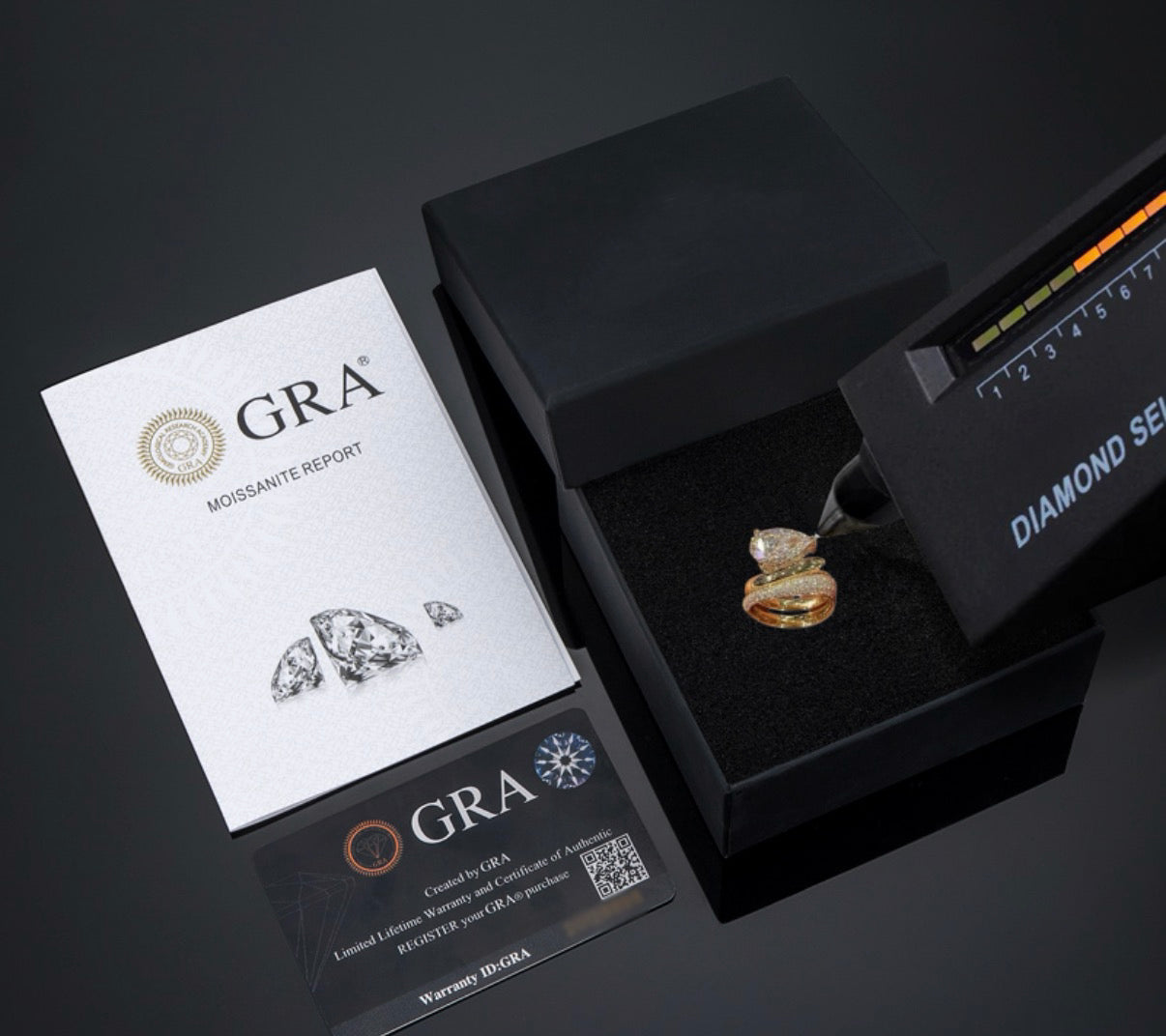 Anel Dynasty Pear Moissanite — Ouro Vermeil 18k