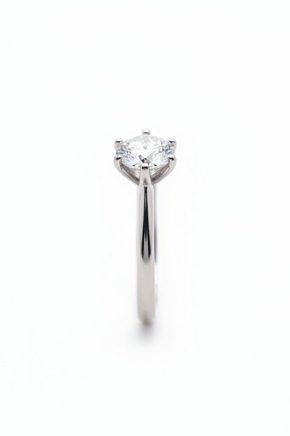 Anel Solitário Moissanite 8mm